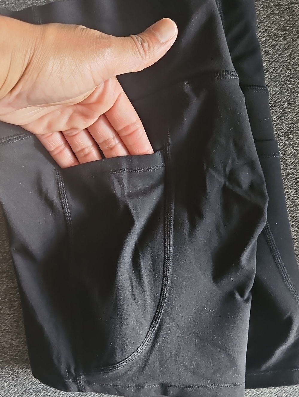 HALARA Black High-Rise Shorts S - Picture 5 of 5